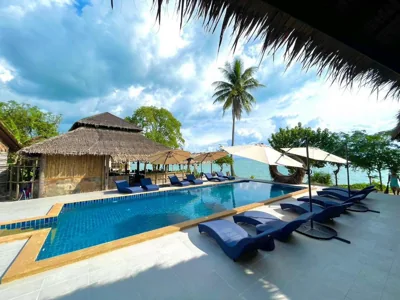 Absolute Beachfront Resort – Photos 12